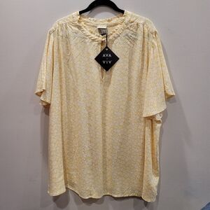 Ava & Viv Flowy Yellow Floral Plus Top - 4X